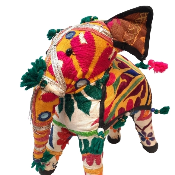 Vintage 1950's Anglo Raj‎ Handmade Embroidered Stuffed Elephant Folk Art - Picture 7 of 11